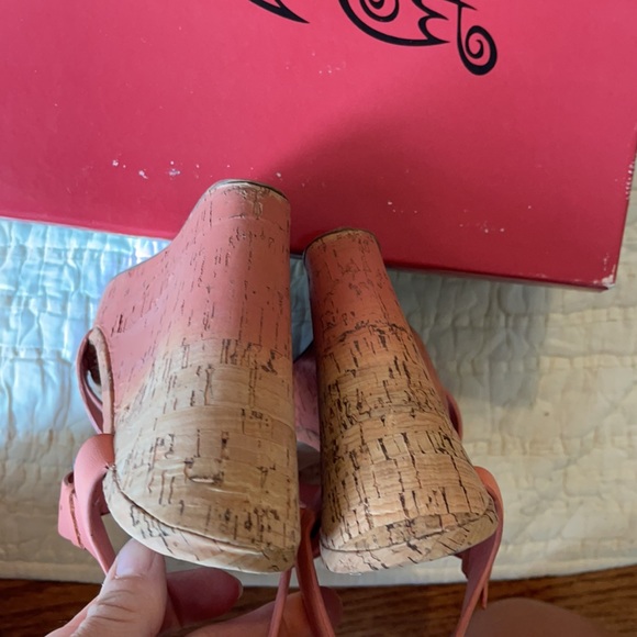 Worn 2x! Naughty Monkey Fade Away Wedge Sandals - Picture 6 of 9